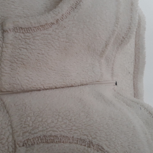 Jaclyn Smith Intiates cream jacket,XLG, Winter clear out! - Picture 7 of 8